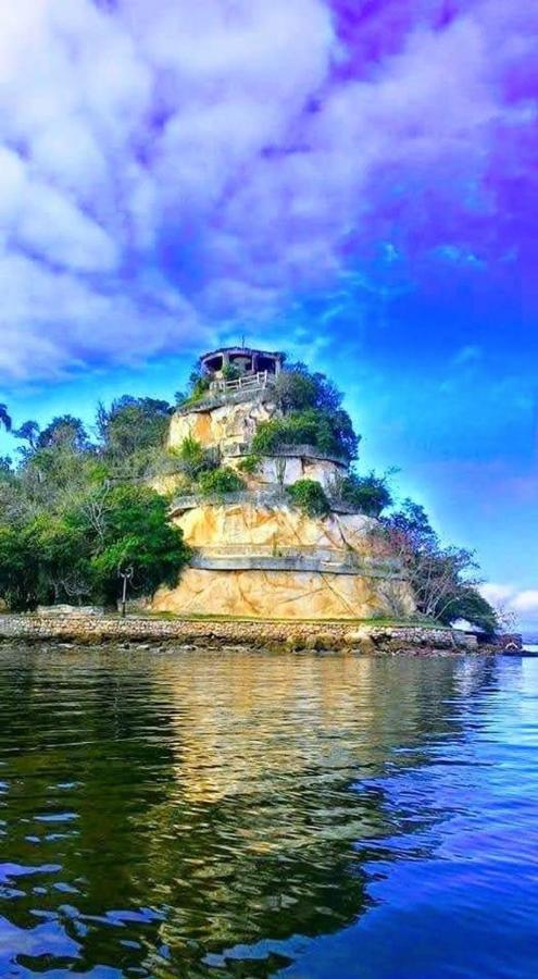 Hébergement de vacances Casa Espaçosa Ilha De Paquetá Rio de Janeiro